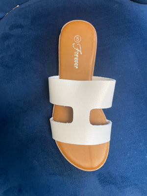Ample Sandals - White