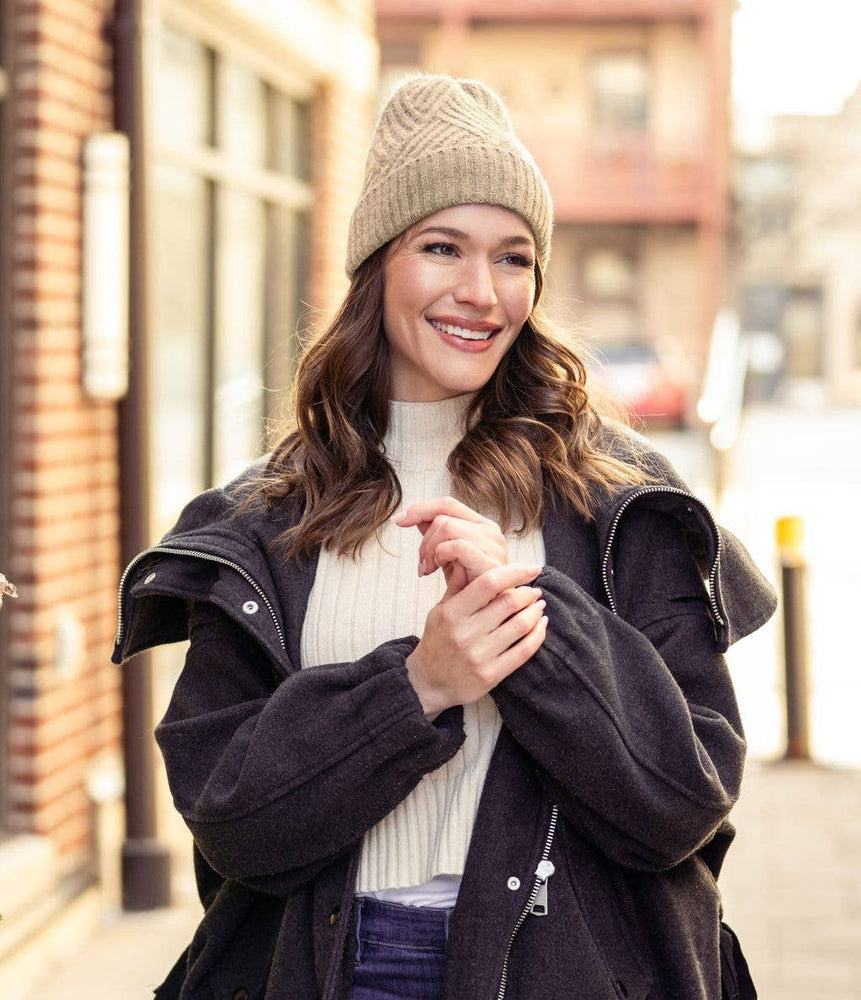 Satin Lined Beanie - Black